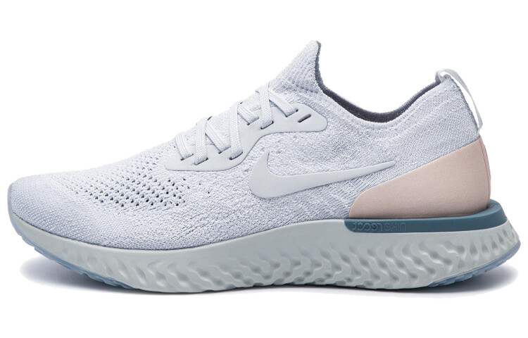 

Женские беговые кроссовки Nike Epic React Flyknit 1