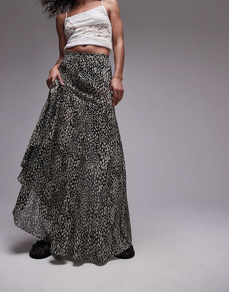 

Topshop — длинная юбка-годе с прозрачным животным принтом