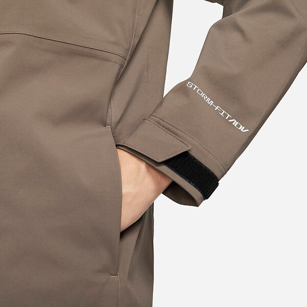 Куртка Nike Sportswear Storm-Fit ADV M65 Shell Jacket 'Ironstone', цвет ironstone/ black — фото 4