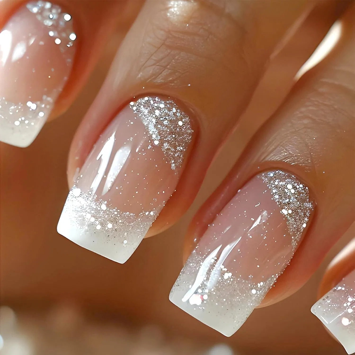 Накладные ногти с французским дизайном и блестками, 24 шт. Virellay, Nude Glitter