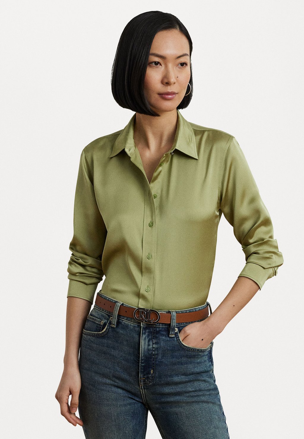 

Блузка на пуговицах CLASSIC FIT SATIN CHARMEUSE SHIRT Lauren Ralph Lauren, оливковый