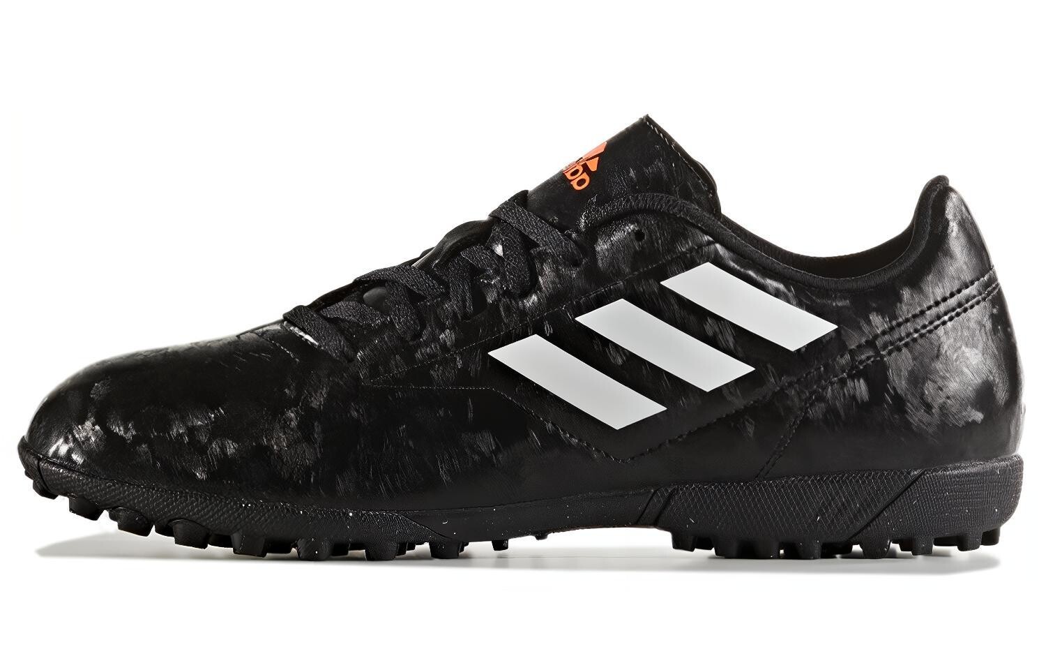 

Футбольные бутсы Conquisto мужские низкие черные/белые Adidas