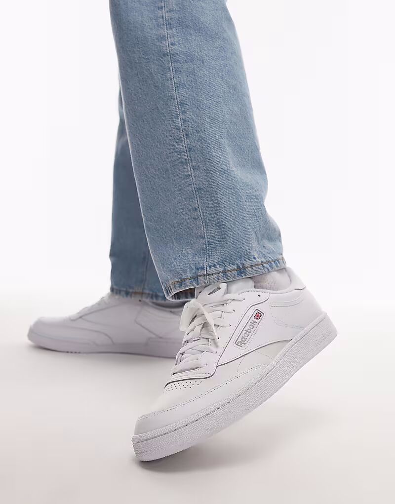 

Reebok - Club C - Кроссовки в кремово-белом и сером цветах
