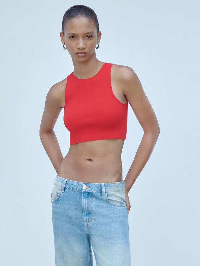 

Укороченный топ из тонкой вязки madrid Mango, цвет Cherry Red