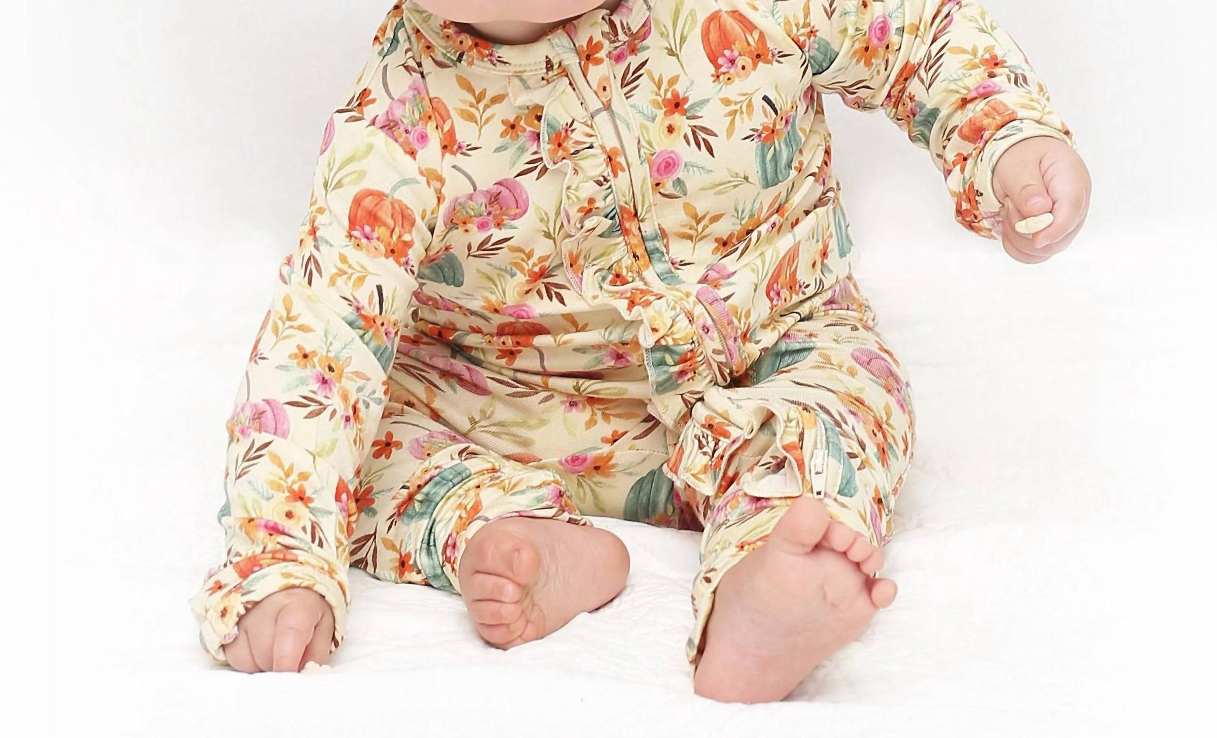 

Комбинезон Baby Girl Pumpkin Patch в цвете слоновая кость/оранжевый Little Snuggles