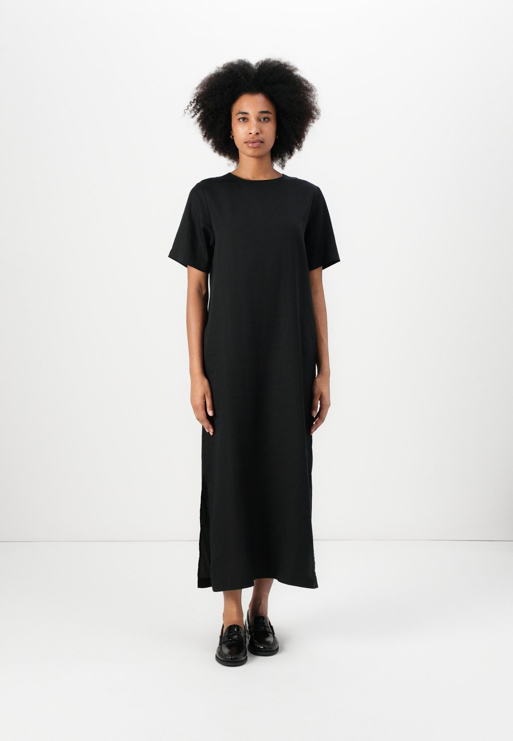 

Повседневное платье CLARA DRESS - Maxi dress Barbour International, черный