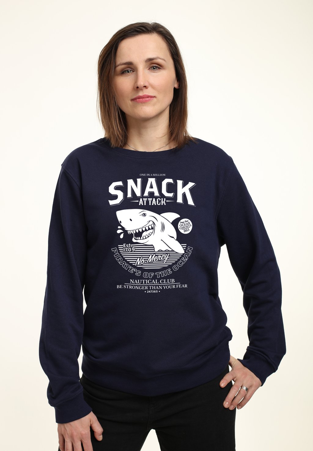 

Толстовка MATT KEELING SNACK ATTACK Henry Tiger, темно-синий