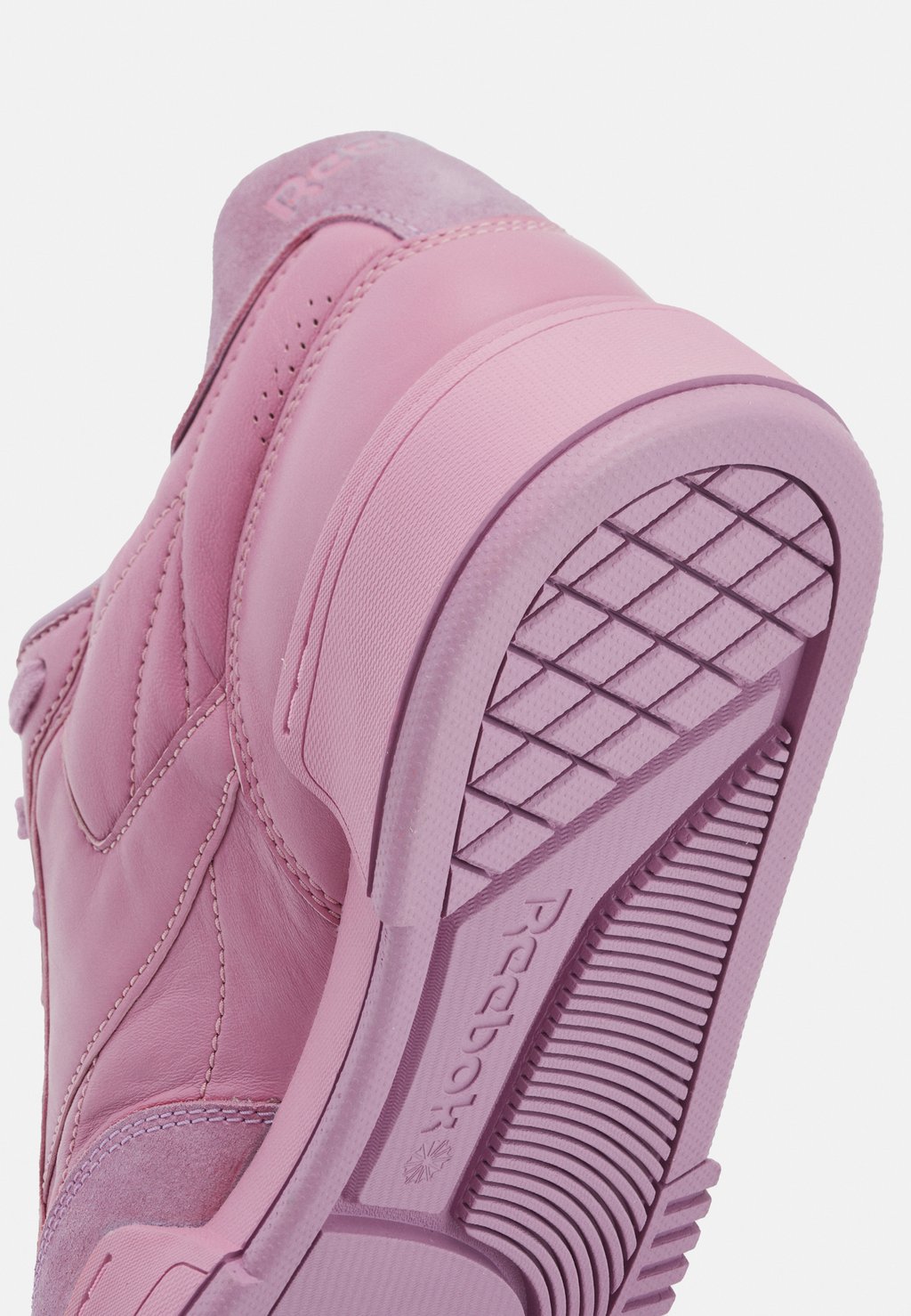 

Кроссовки CLUB C LTD UNISEX Reebok LTD, розовый