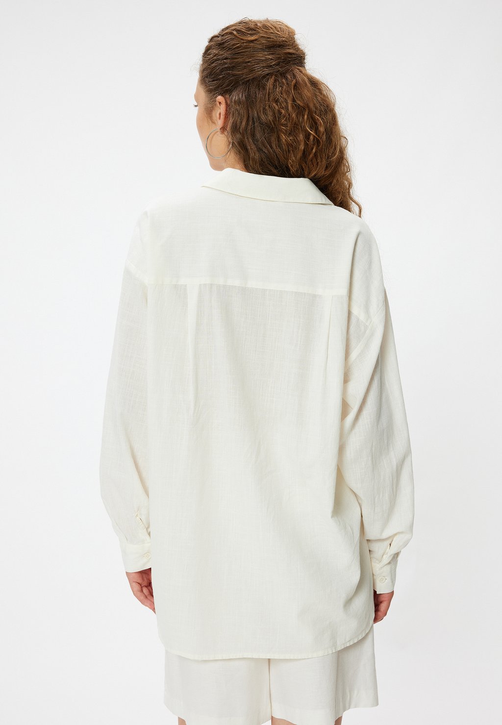 

Блузка на пуговицах LONG SLEEVE Koton, молочный