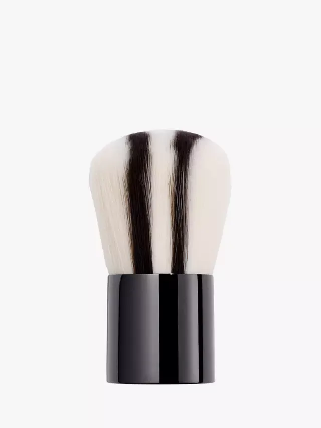 Кисть Кабуки Chantecaille