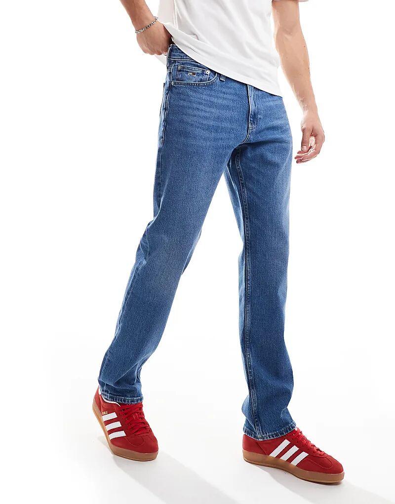 

Джинсы Ryan Regular Straight средней степени стертости Tommy Jeans