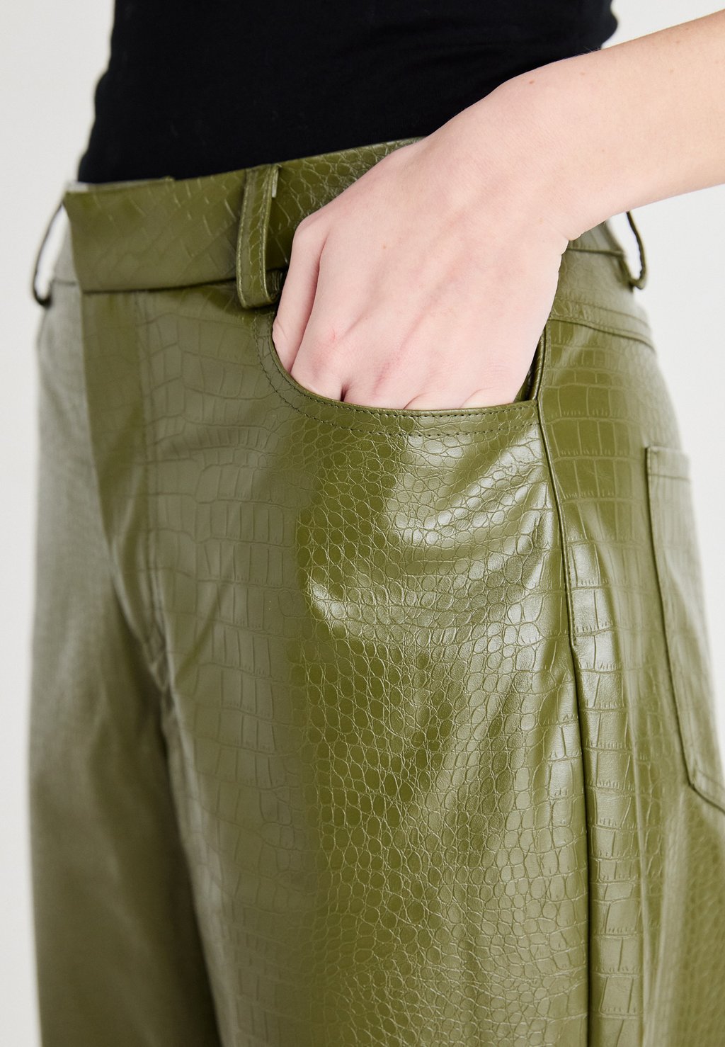 

Брюки ONLKARA SNAKE PANT ONLY, хаки