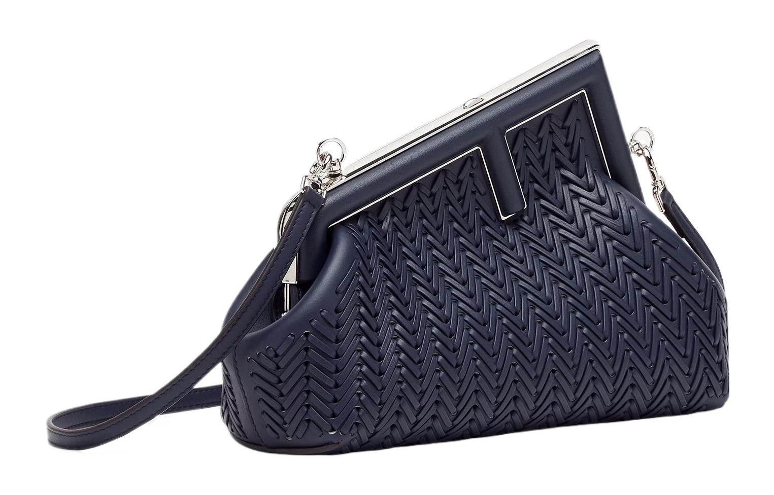 FENDI Первая клатч на одно плечо из телячьей кожи малого размера для женщин в цвете Midnight Blue — фото 2
