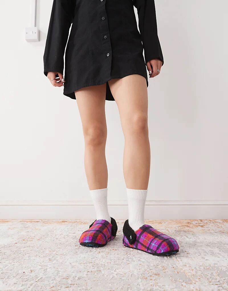 Флисовые тапочки Crocs Classic Cozzy в фиолетовую клетку — фото 2
