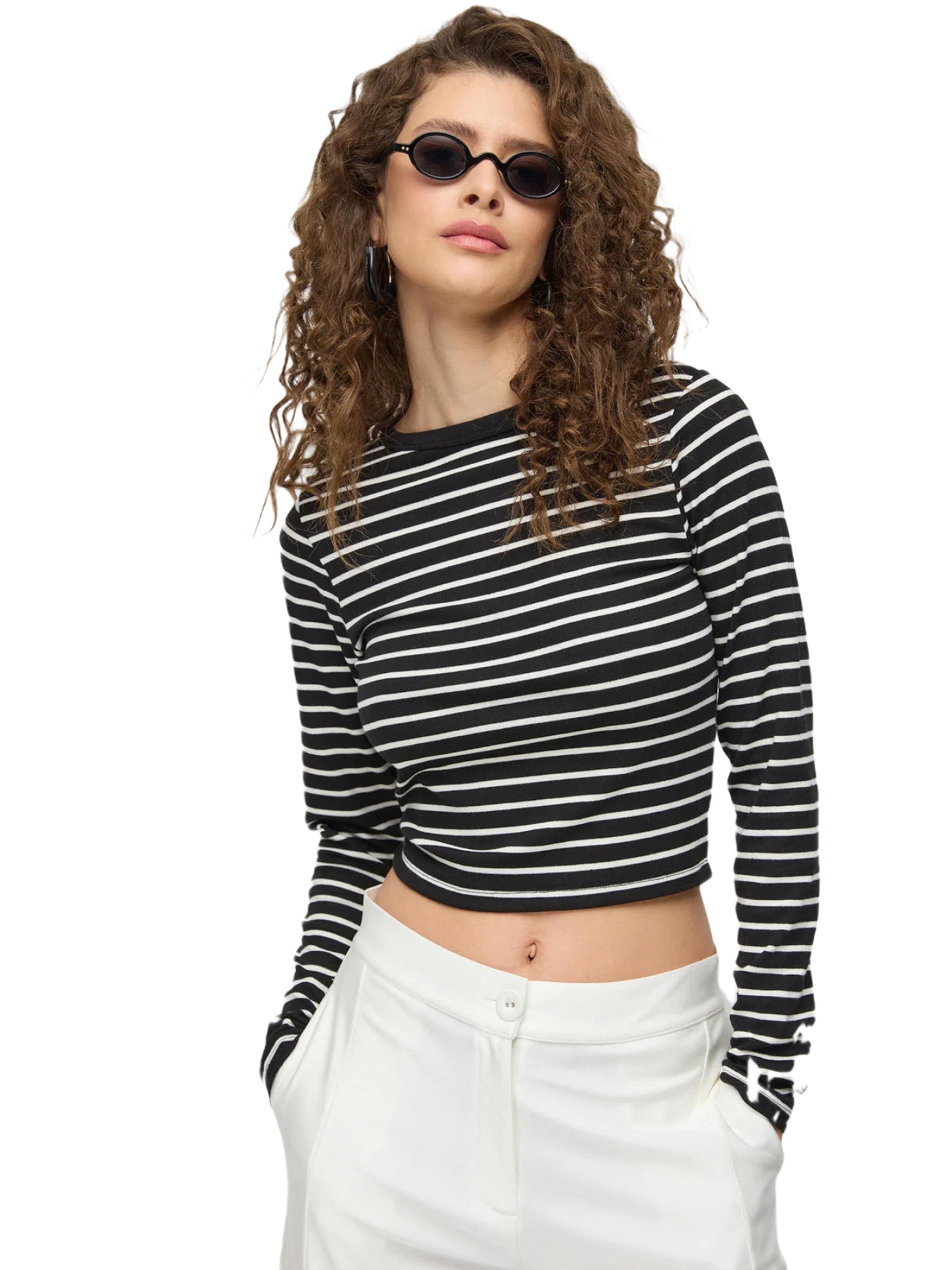 

No Matter What Лонгслив в черном цвете