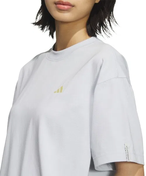 Женская футболка Adidas Essentials Plus Small Logo Loose Fit — фото 4