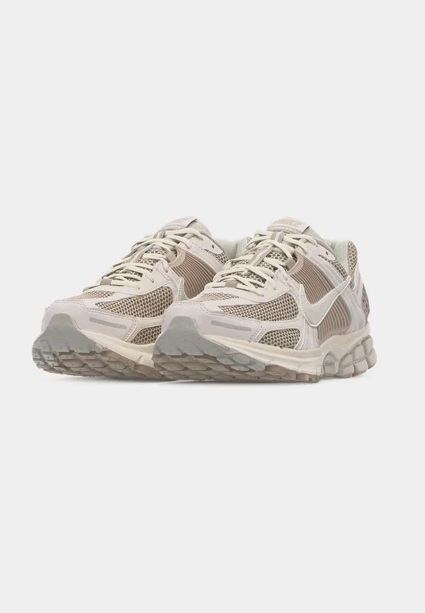 Кроссовки zoom vomero 5 Nike Sportswear, Phantom/Light Bone/Cream/Sail/Black/White — фото 3