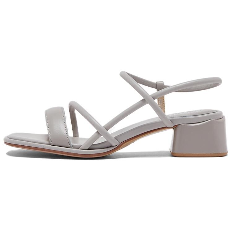 

Сандалии женские Bata, цвет Apricot