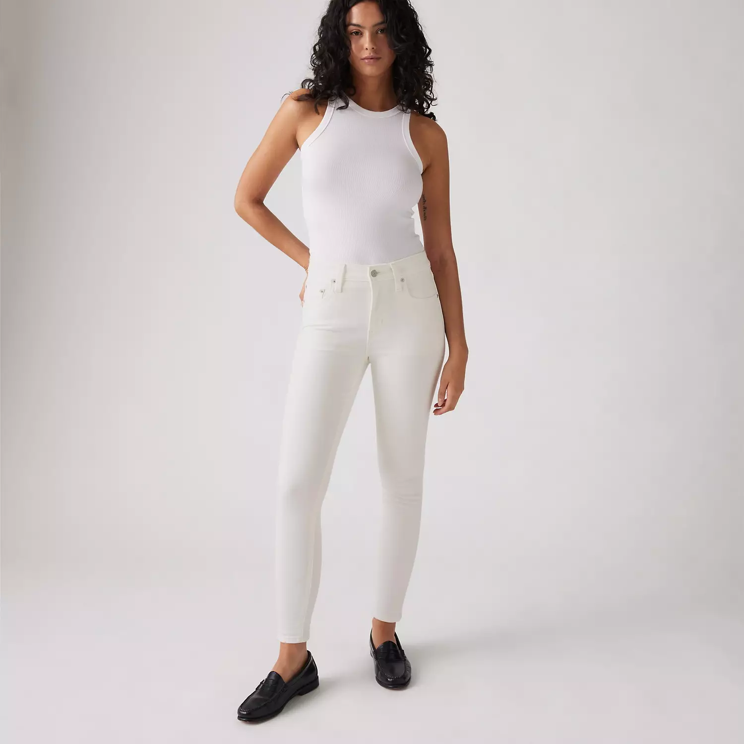 

721 Узкие женские джинсы с высокой посадкой Levi's, цвет Cloud Dancer - White