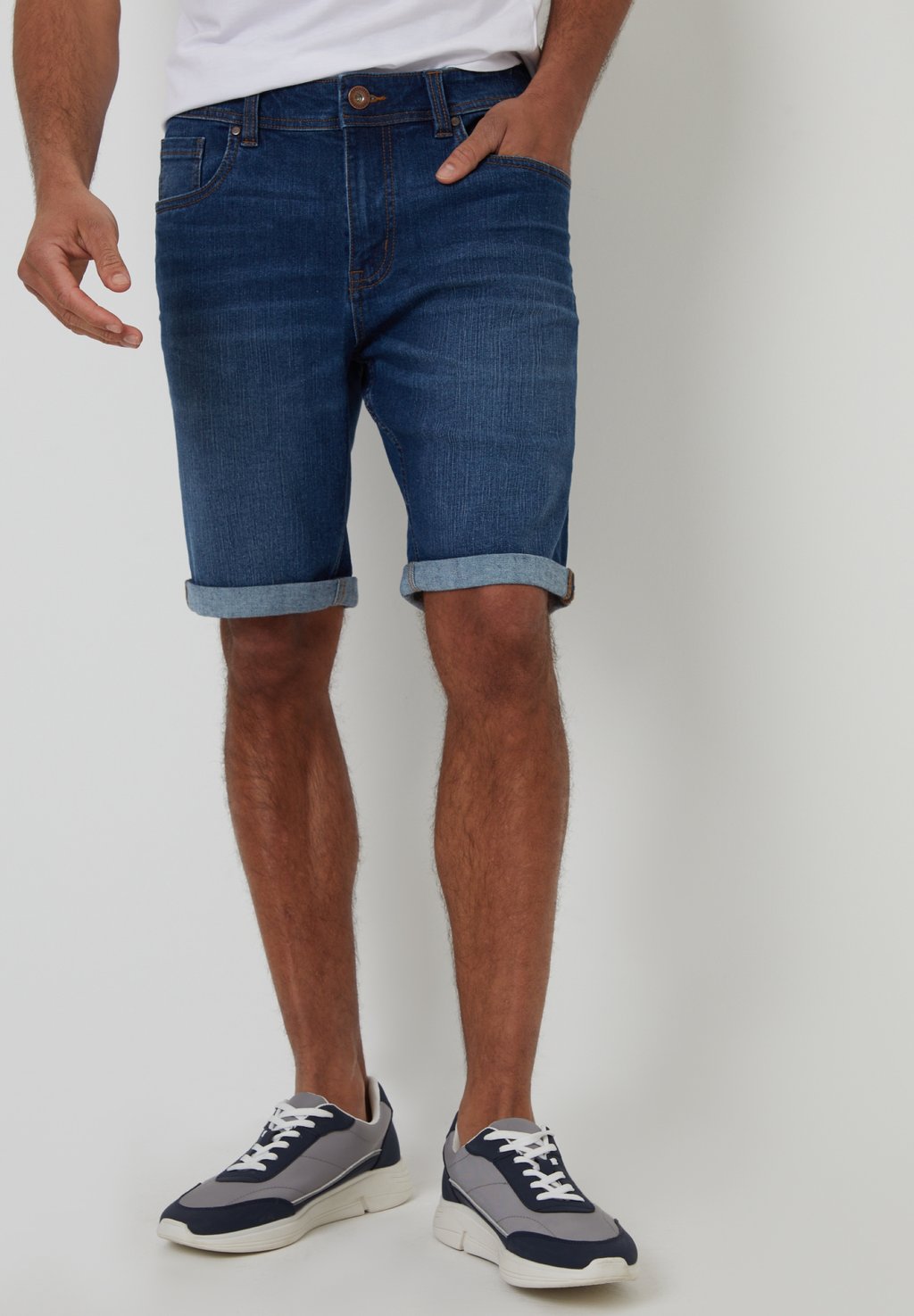 

Джинсовые шорты Edmonton Threadbare, цвет Mid Wash