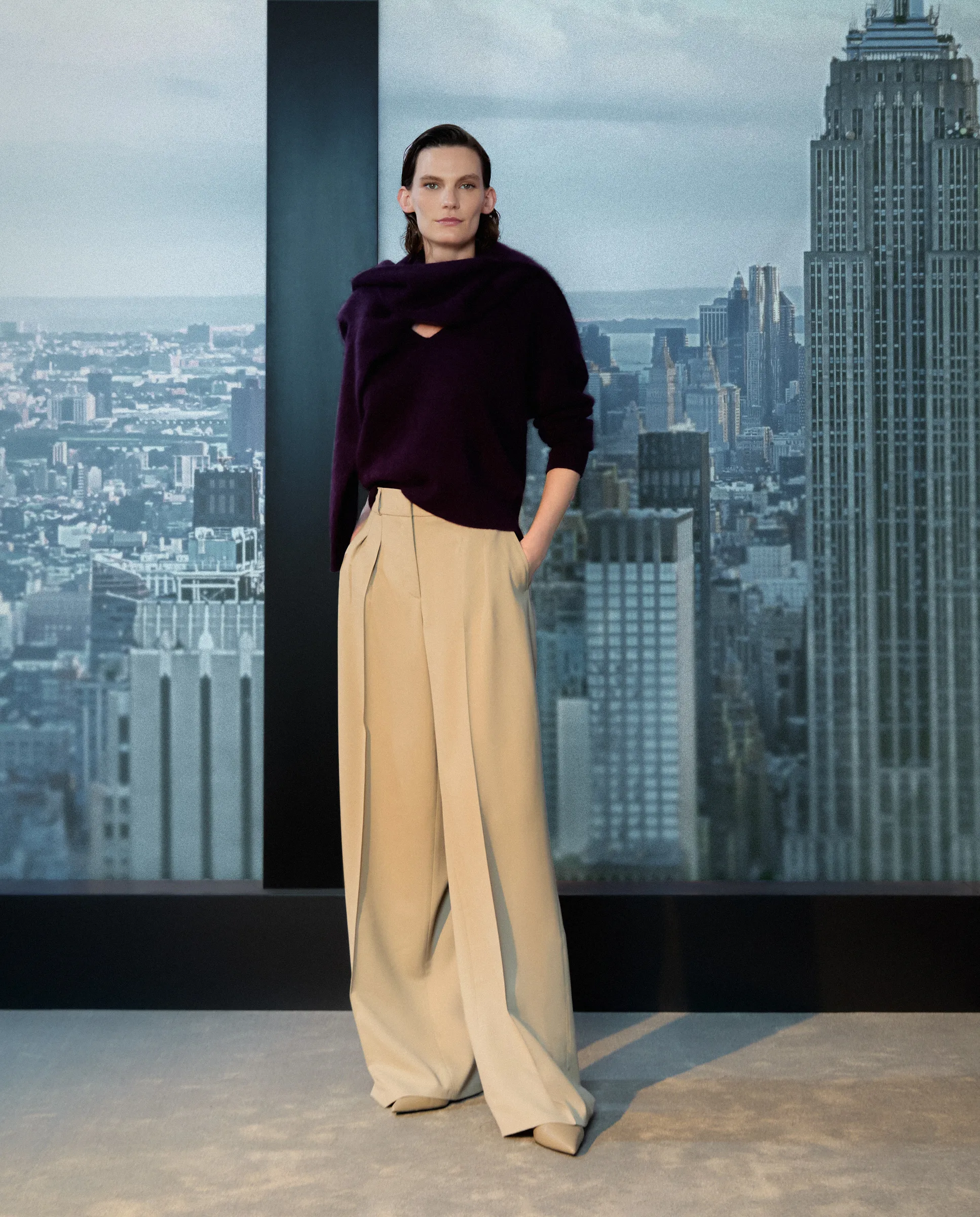 

Женские брюки свободного кроя со стрелками Woman Limited El Corte Inglés, светло-зеленый
