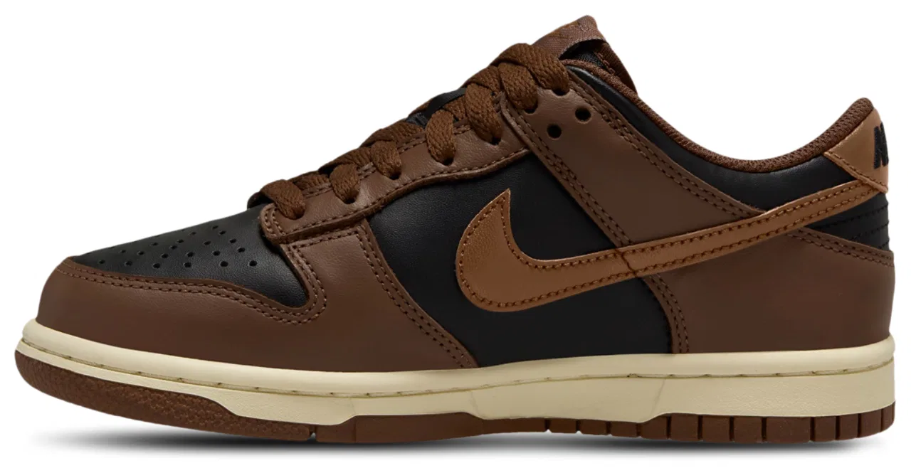 Кроссовки для мальчиков Dunk Low Nike, цвет Black/British Tan — фото 2