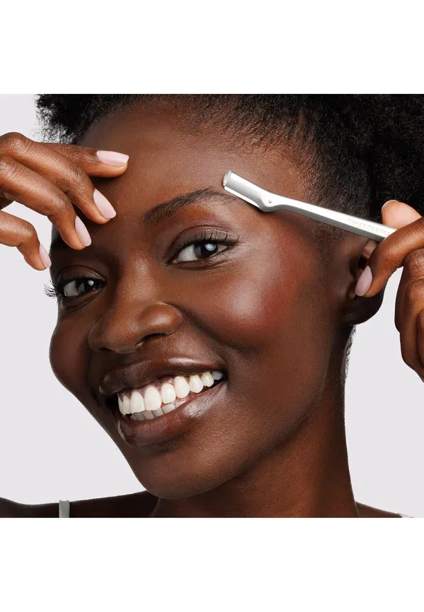 Бритва для бровей с лезвиями из нержавеющей стали Brow razor Tweezerman — фото 4