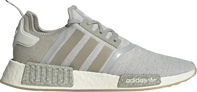 

Кроссовки Adidas NMD_R1 'Metal Grey Sand', серый