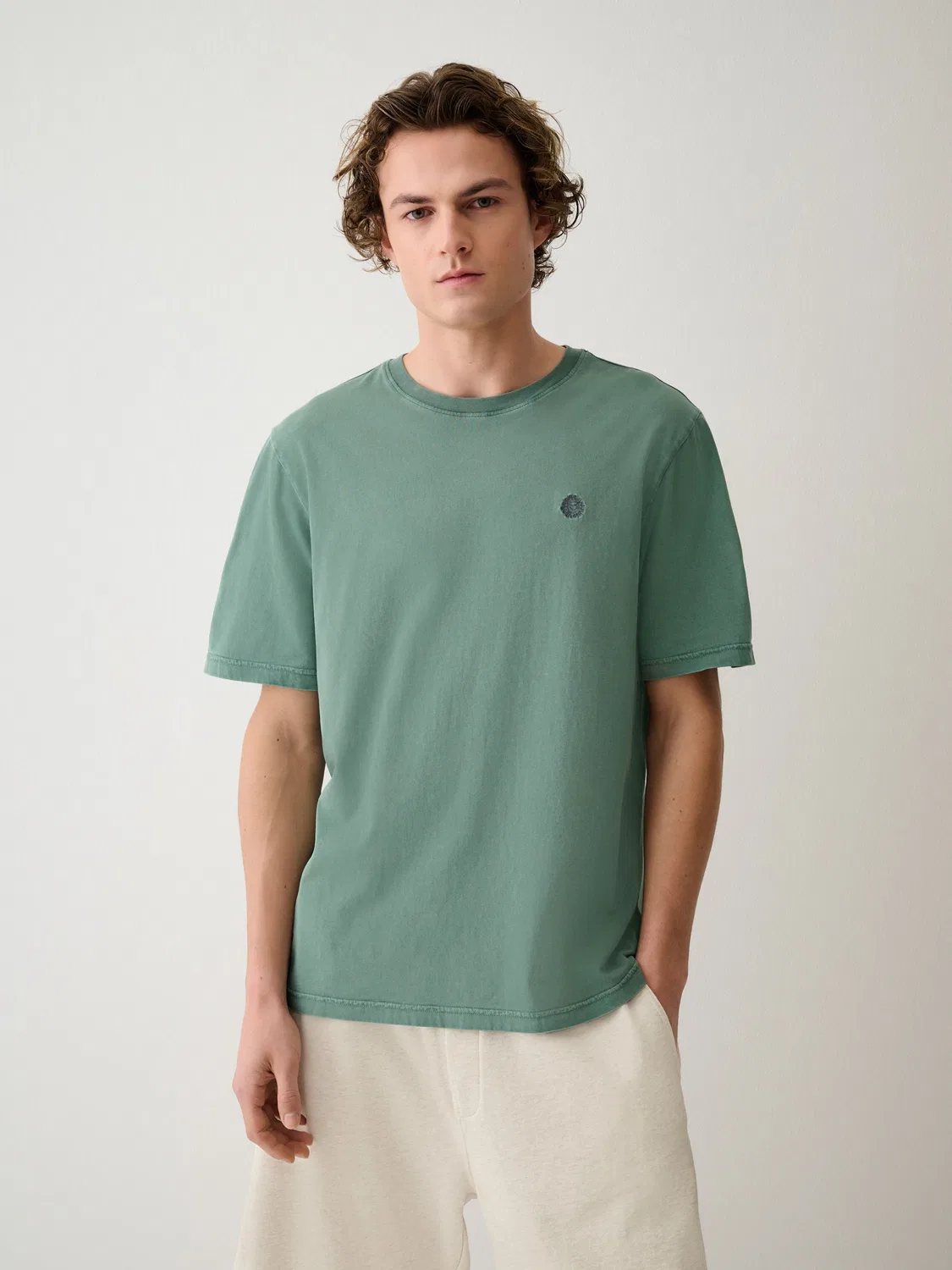 Футболка Regular Fit Lightweight Garment Dyed Next, зеленый — фото 3