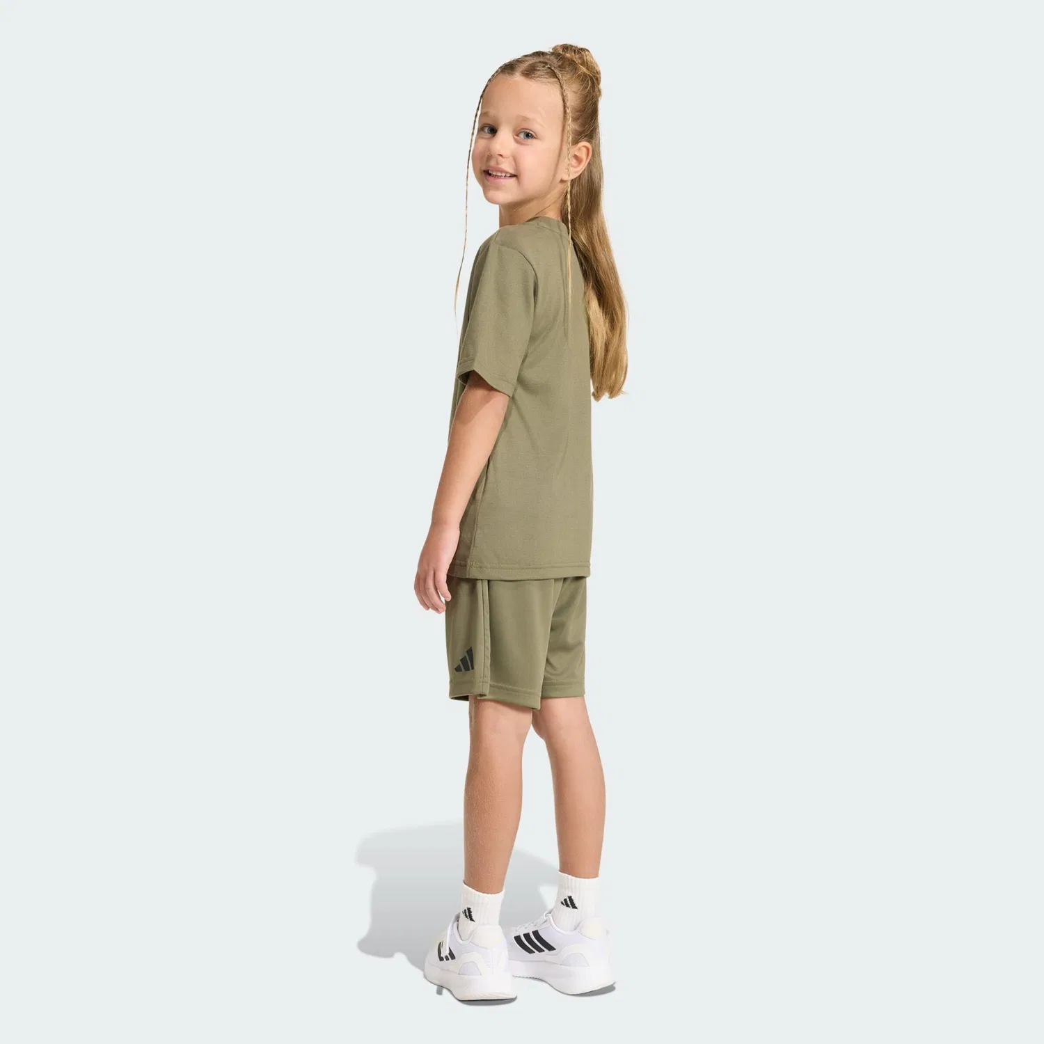 Спортивный костюм Adidas Sportswear Seasonals, зеленый — фото 4