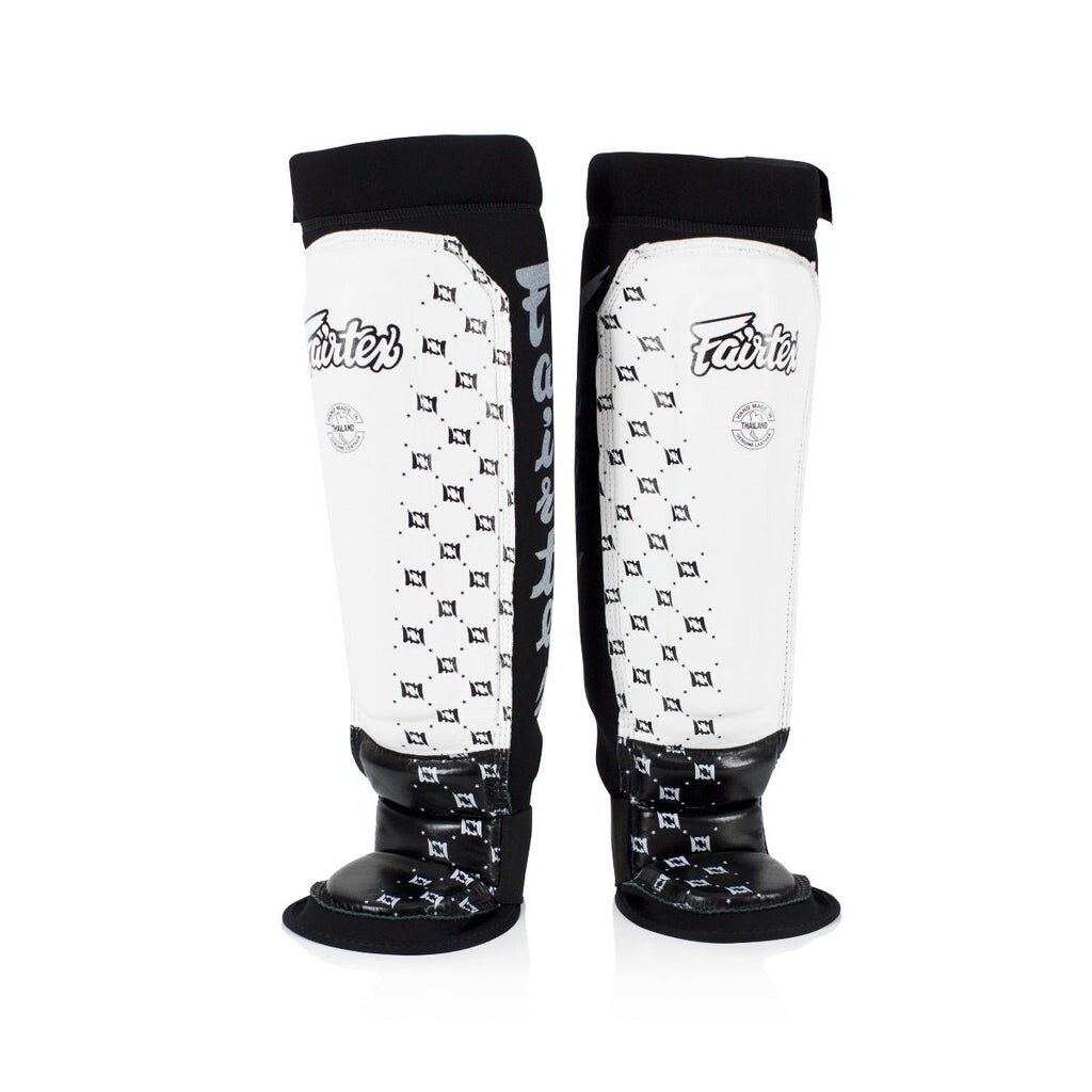 

Защита голени Fairtex Neoprene, размер L, белый/черный