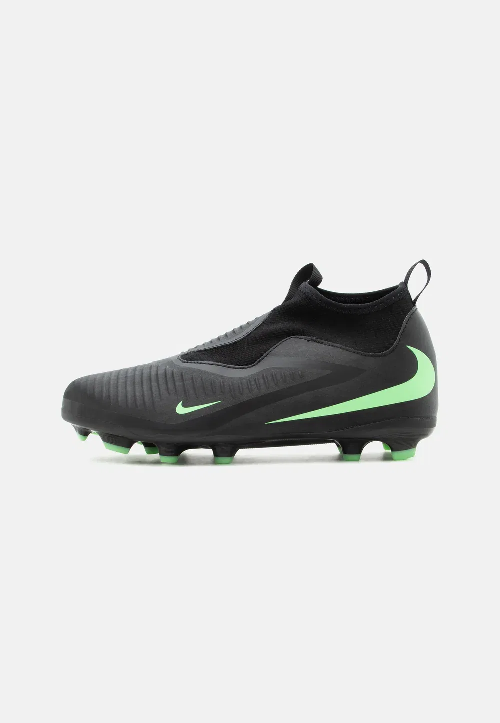Футбольные бутсы Phantom 6 High Academy FG/MG унисекс для искусственных газонов Nike Performance, Black/Illusion Green