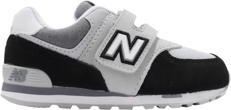 

Детские кроссовки New Balance 574 Toddler Wide, черный/серый