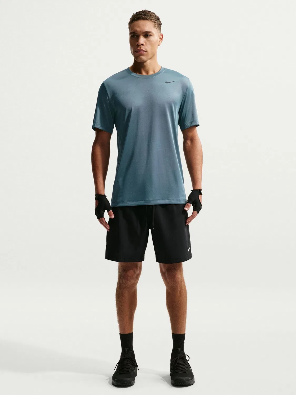 Футболка тренировочная Dri-FIT Legend Nike, минеральный сланец — фото 3