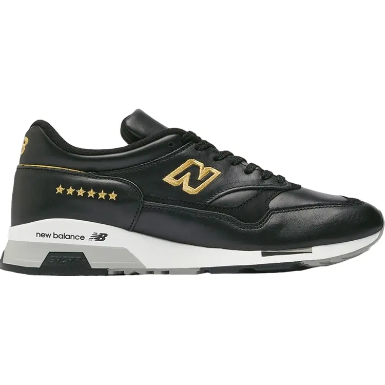 

Кроссовки New Balance Liverpool FC x Made In England 1500 'Gold', черный (Размер 45 RU)