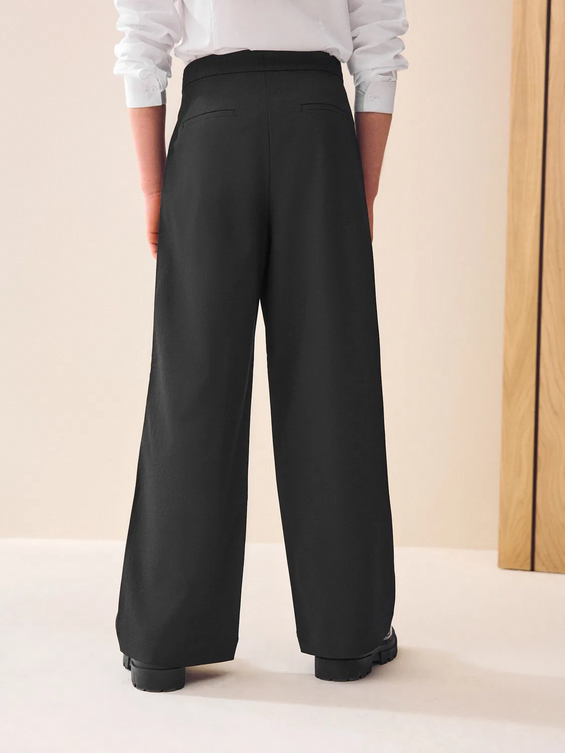 Брюки прямого кроя, укороченные, Senior Wide Leg Next, черные — фото 2