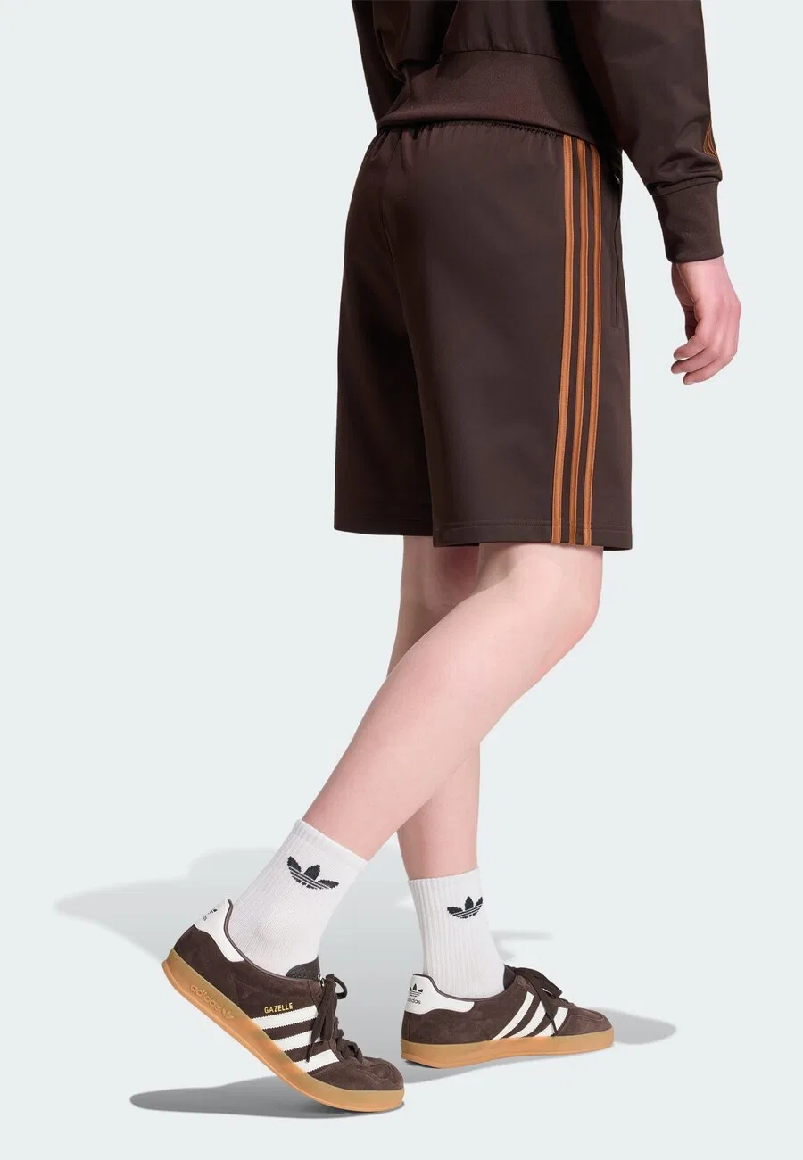 Шорты ADIDAS ORIGINALS Regular Pants 'Firebird' коричневого и коньячного цвета — фото 3