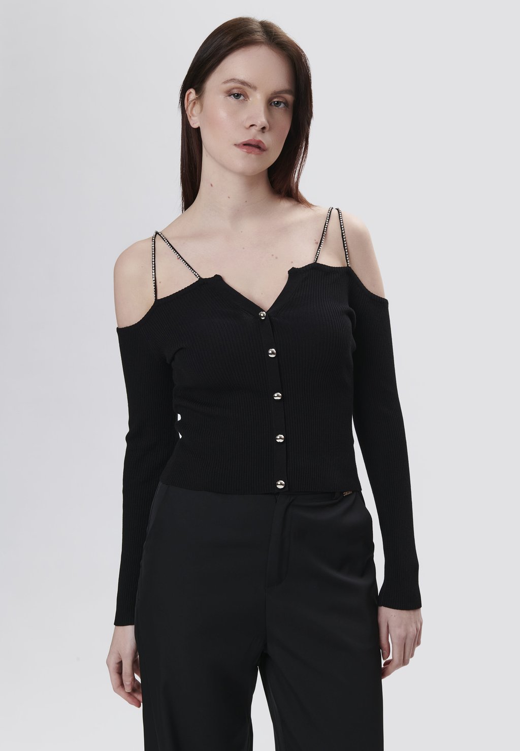 

Джемпер OFF-SHOULDER RIBBED INFLUENCER, черный