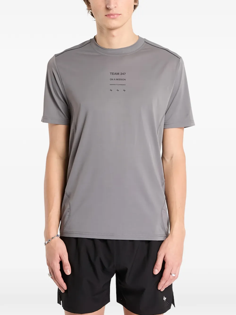 

Футболка с круглым вырезом 247 Trail Represent, серый