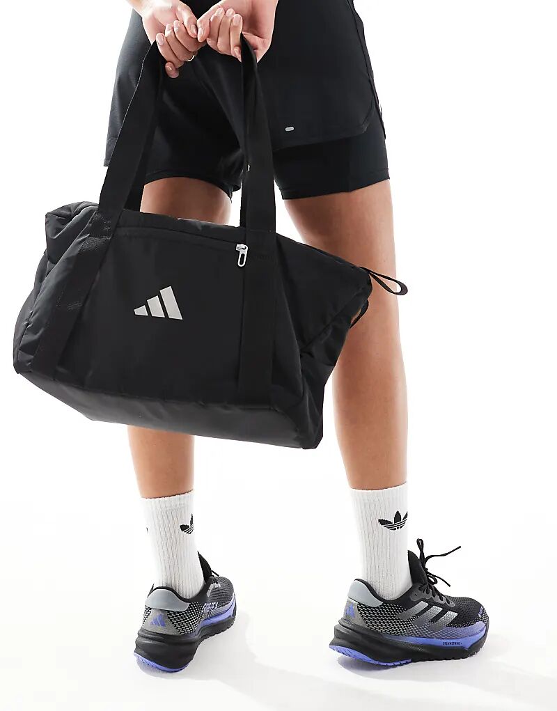 

Спортивная сумка adidas Performance в разноцветном цвете