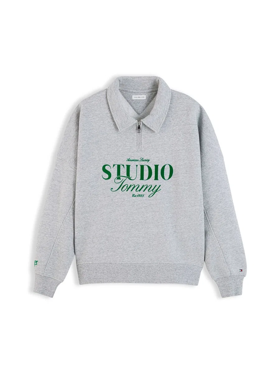 Толстовка TOMMY HILFIGER 'STUDIO TOMMY' серого цвета