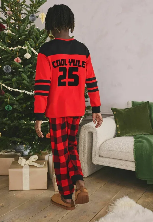 Пижама Christmas Set, Regular Fit, Next, красный в клетку с оленями — фото 3