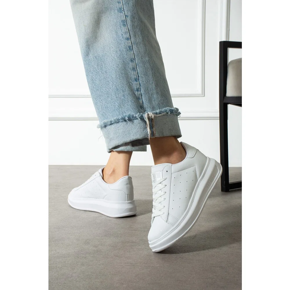 Детские спортивные кроссовки на шнуровке с плоской подошвой 156NAV Navi Shoes