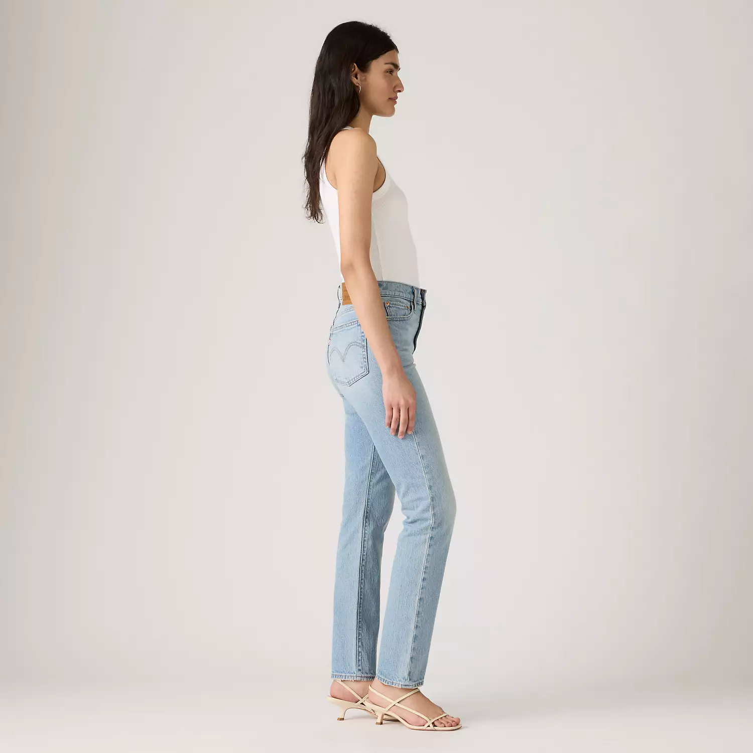 Женские джинсы Wedgie Slim Fit Levi's, цвет First in Line - Light Wash — фото 4