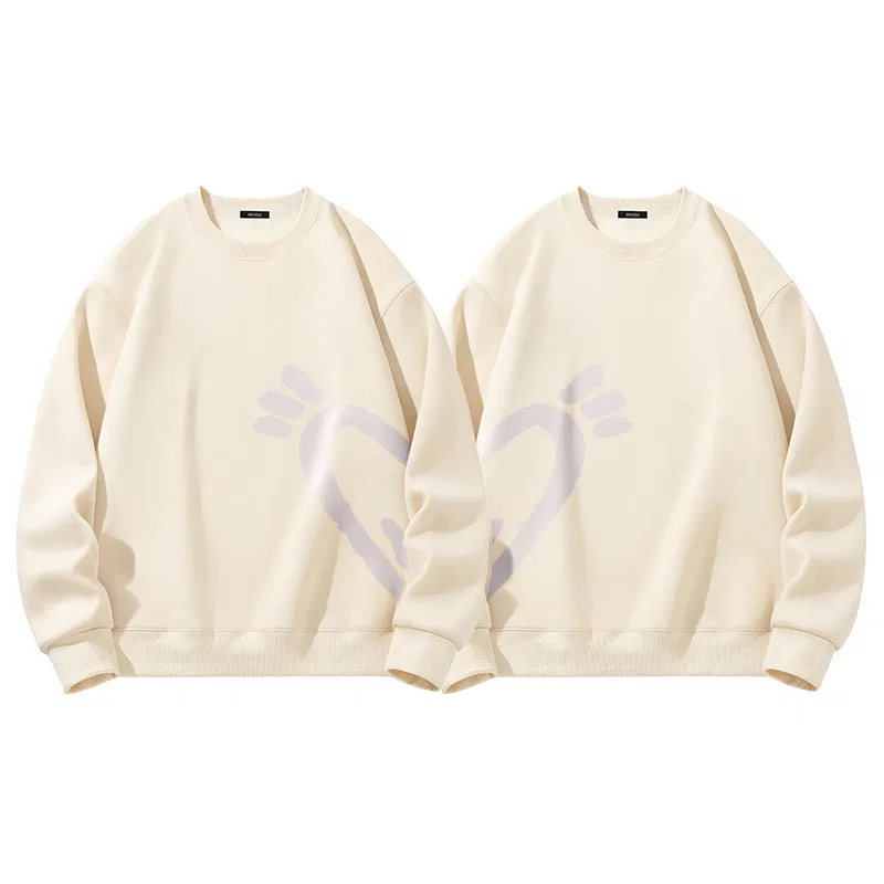 Детский свитшот с принтом MINISO, Light Beige (M Large Velvet Heart Lower Label)+Light Beige (M Large Velvet Heart Right Lower Label)