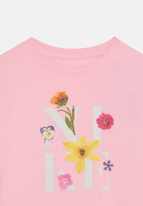 Футболка свободного кроя Nike Sportswear Tee Boxy Spring Print, нежно-розовый/белый — фото 4