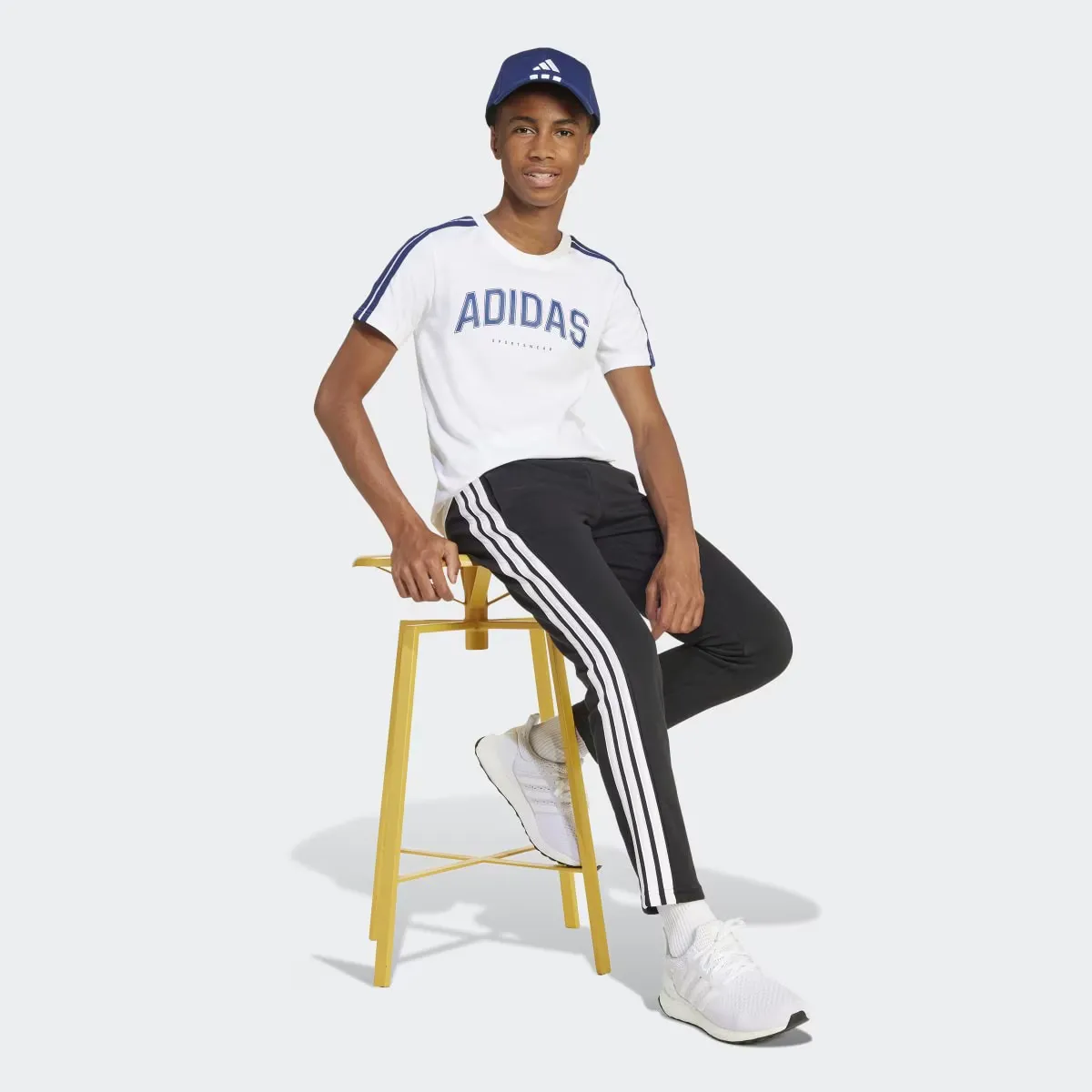 Детская футболка Adidas Codes Collegiate Graphic, белый — фото 4