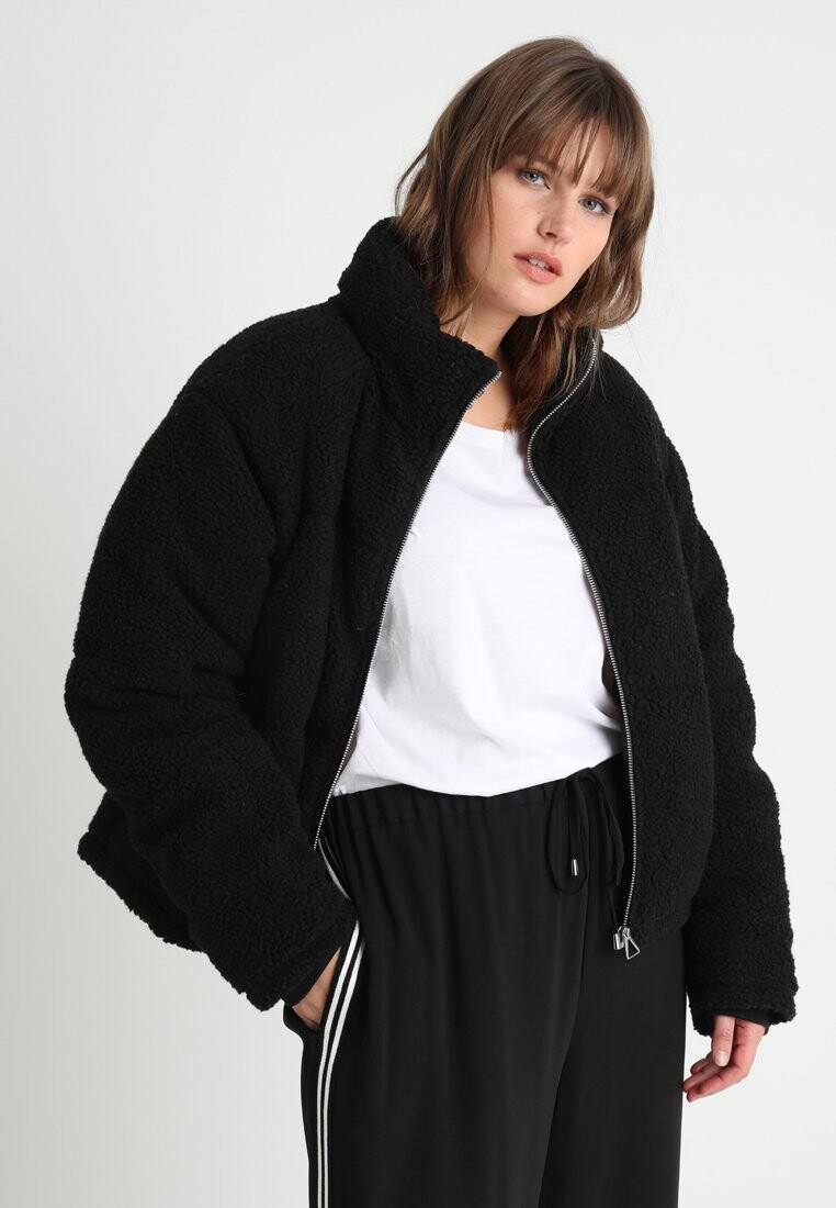 

Зимняя куртка Urban Classics Curvy, черный