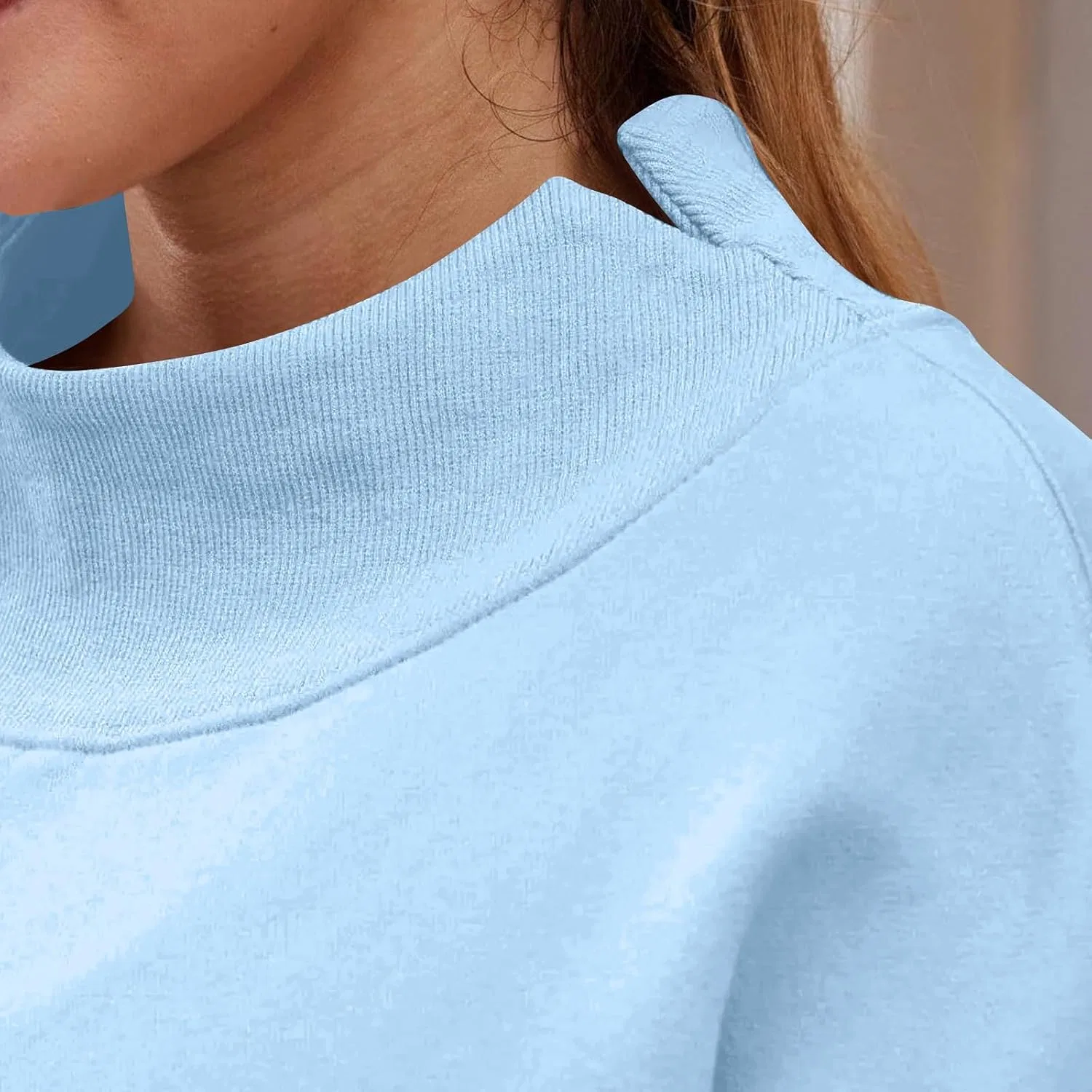Женский свитшот Oversized Mock Neck Sweatshirt, голубой — фото 4
