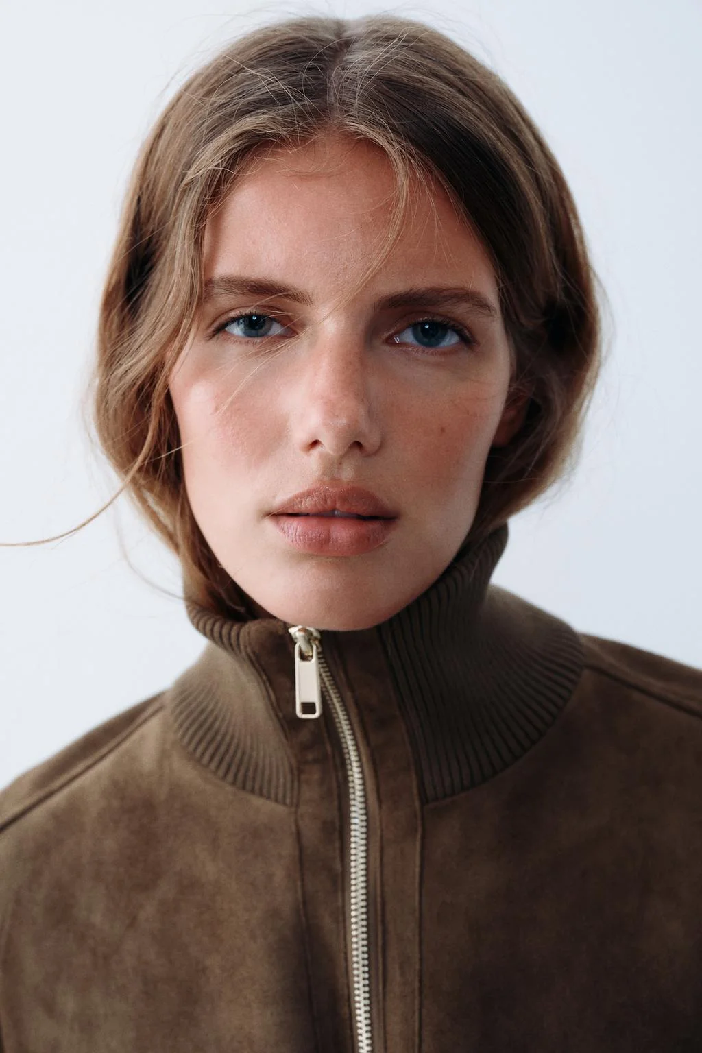 Куртка Zara бомбер с эффектом замши, коричневый — фото 3